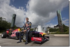 David Coulthard poses for a portrait at the Red Bull Show Run in Copenhagen, Denmark on August 3rd 2012 // Samo Vidic/Red Bull Content Pool // P-20120803-00132 // Usage for editorial use only // Please go to www.redbullcontentpool.com for further information. // 