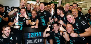 Mercedes-W05-F1-World_Champion-2014.jpg