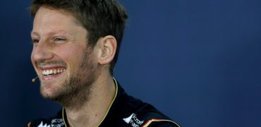 Romain_Grosjean-Lotus-Austin.jpg