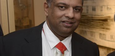 Tony-Fernandes.jpg