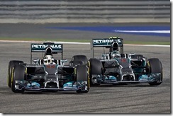 Lewis_Hamilton-Nico_Rosberg-Mercedes_GP