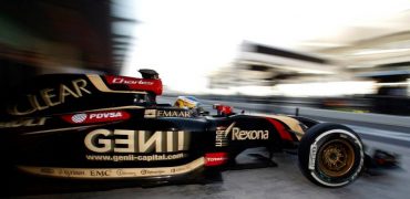 Lotus-Abu_Dhabi-Tests.jpg