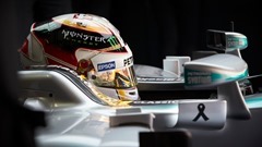 Lewis-Hamilton-27032015