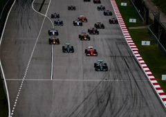 Malaysian-GP-2015-RaceStart