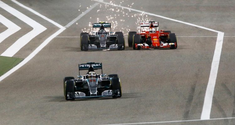 Mercedes vs Ferrari